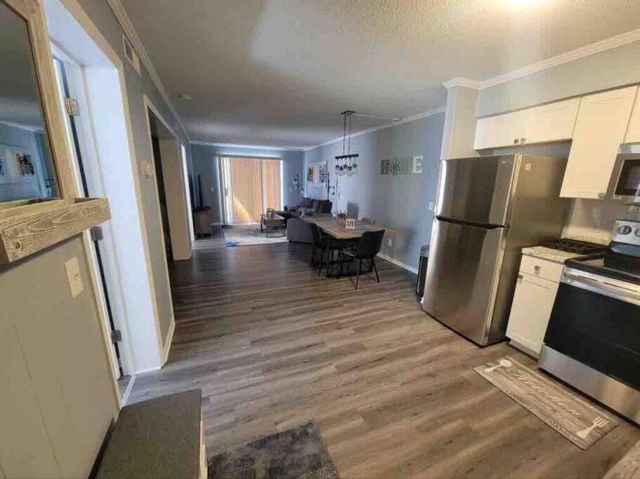 2022 Renovated 2-Bdrm Cozy, Lovely Condo W/Parking! Hilton Head Island Zewnętrze zdjęcie