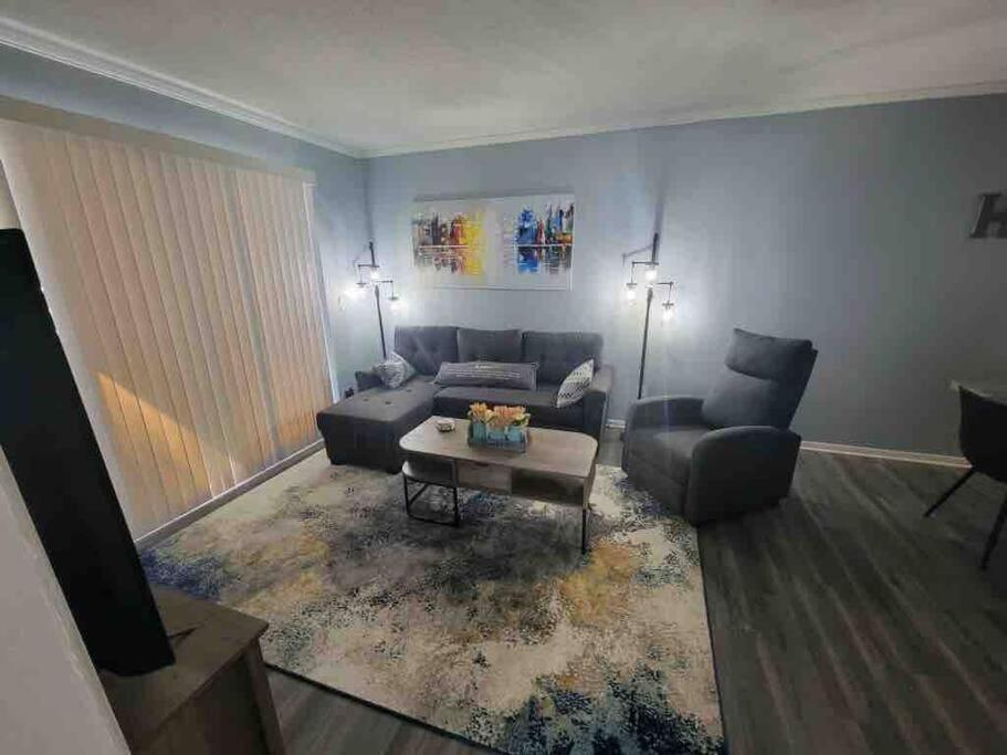 2022 Renovated 2-Bdrm Cozy, Lovely Condo W/Parking! Hilton Head Island Zewnętrze zdjęcie