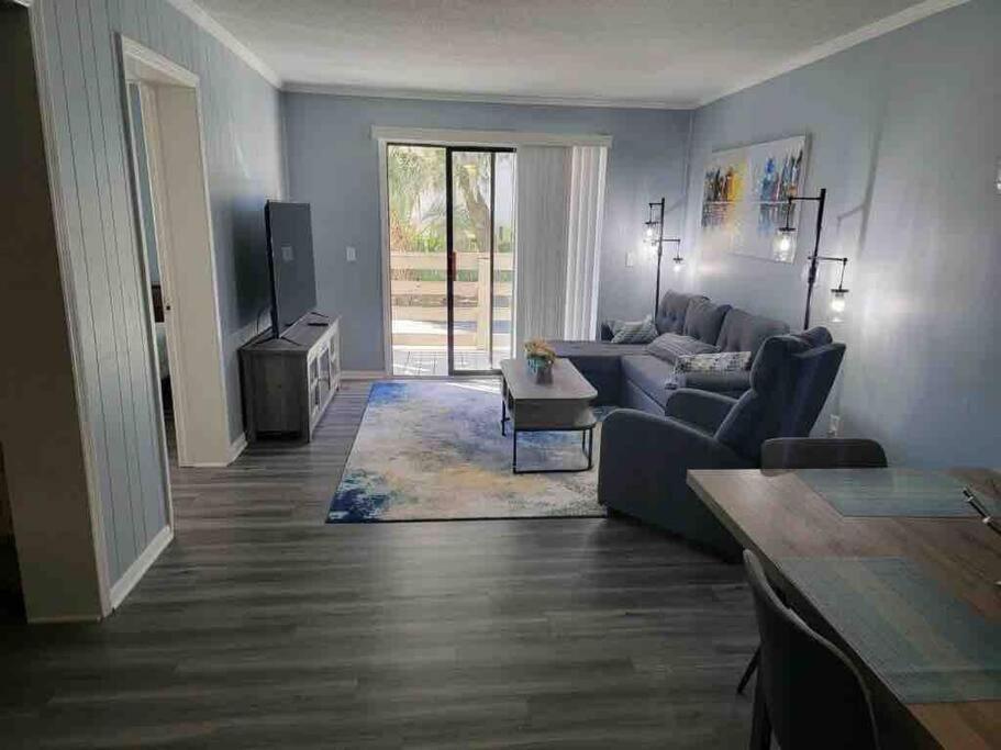 2022 Renovated 2-Bdrm Cozy, Lovely Condo W/Parking! Hilton Head Island Zewnętrze zdjęcie