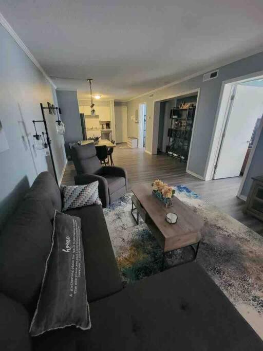 2022 Renovated 2-Bdrm Cozy, Lovely Condo W/Parking! Hilton Head Island Zewnętrze zdjęcie